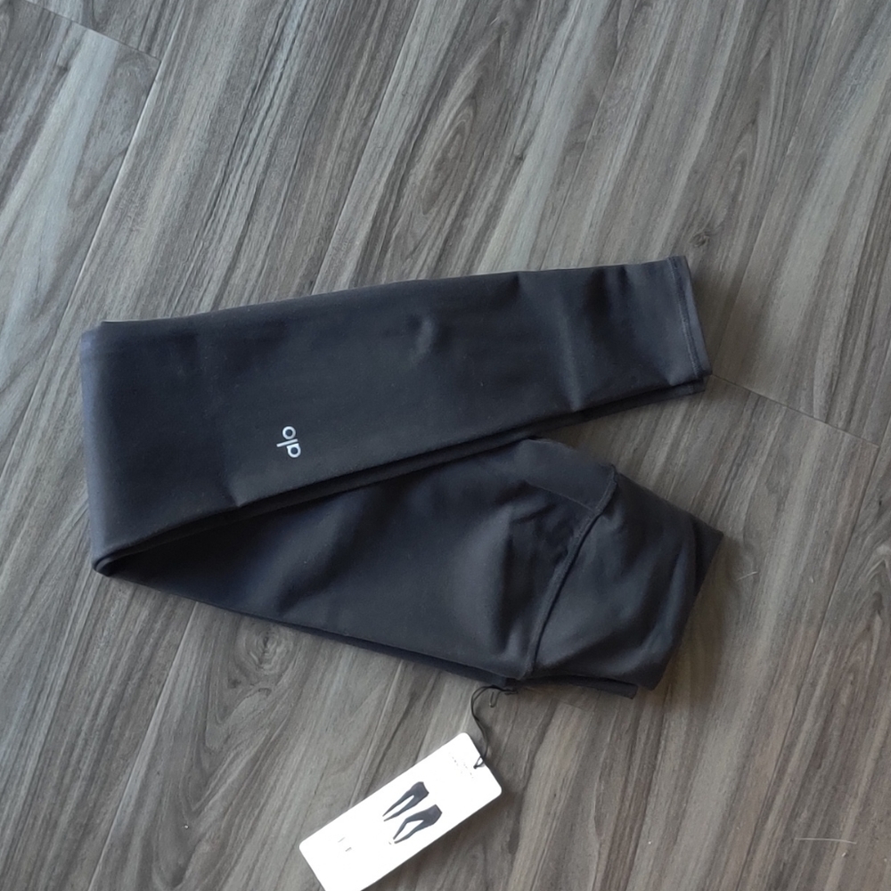 Alo Yoga High Waist Airbrush Legging